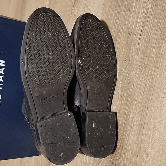 Cole Haan leather bootie - Picture 5 of 7